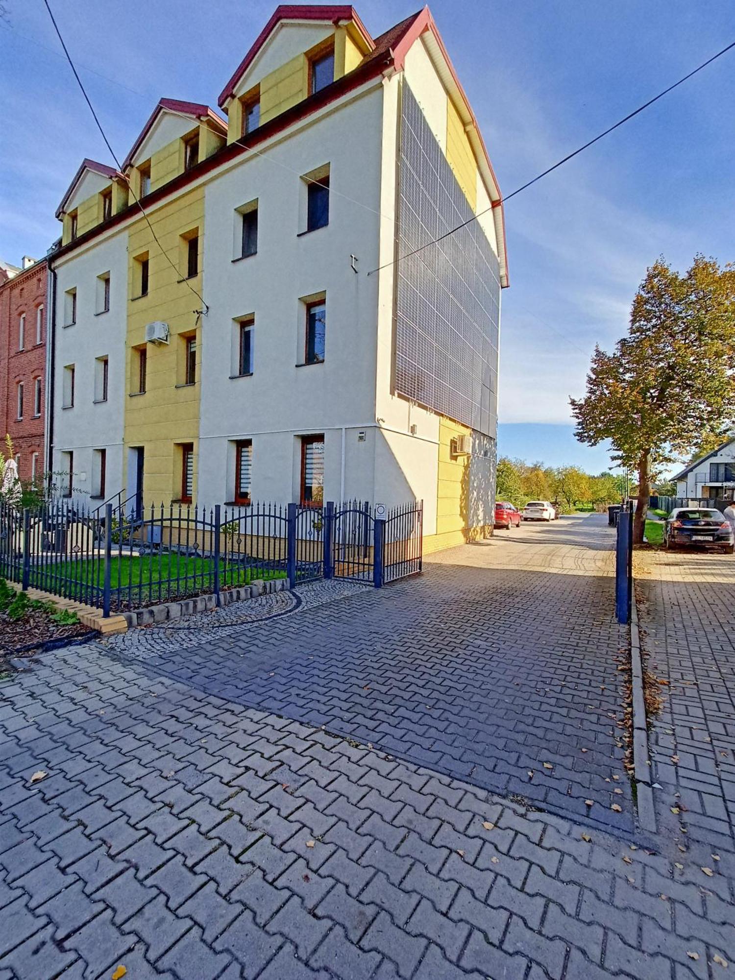 Apartament Radiostacja III Z Ogrodkiem, Parking Free Gliwice Exterior photo